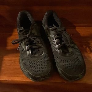 Black Brooks Adrenaline GTS